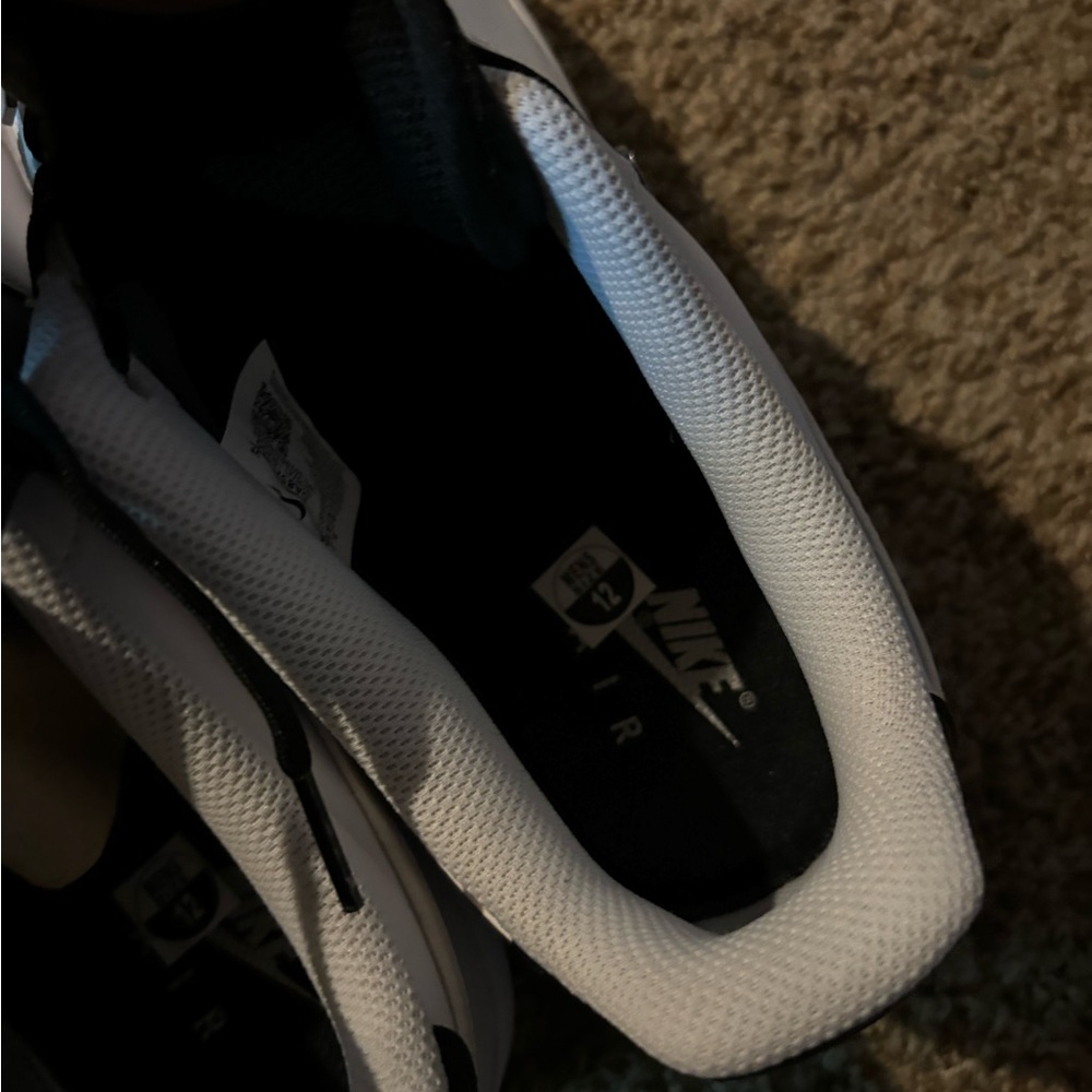 Nike White and Black Sneakers Modern Athletic Design